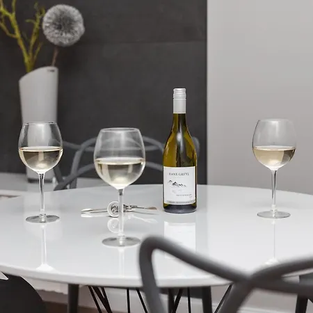 Grzybowska 85 By Homeprime Appartamento