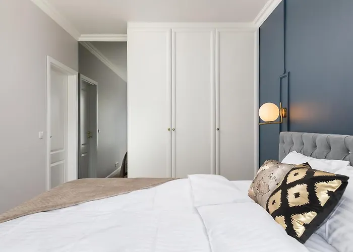 Apartment Grzybowska 85 By Homeprime